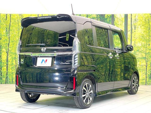 Ｎ－ＢＯＸカスタム Ｇ・ＥＸ　ＳＤナビ　バックモニター　両側パワスラ　ホンダセンシング　レーダークルーズ　プライベートモニター　ドラレコ　ＥＴＣ　オートエアコン　シーケンシャルターンランプ　オートライト　スマートキー　フォグ（17枚目）