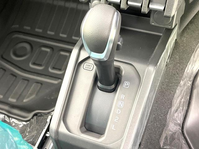 ジムニーノマド ＦＣ　禁煙車　１１型ナビ　バックモニター　４ＷＤ　セーフティサポート　レーダークルーズ　ＥＴＣ　シートヒーター　ＬＥＤヘッド　オートライト　オートエアコン　フォグ　ヘッドライトウォッシャー　スマートキー（21枚目）