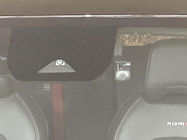 オーラ ニスモ 禁煙車 純正9型ナビ アラウンドビューモニター エマージェンシーブレーキ プロパイロット BSM デジタルミラー ステアリングヒーター ETC スマートキー LEDヘッドライト LEDフォグライト(4枚目)