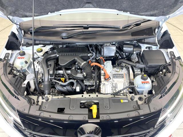 オーラ ニスモ 禁煙車 純正9型ナビ アラウンドビューモニター エマージェンシーブレーキ プロパイロット BSM デジタルミラー ステアリングヒーター ETC スマートキー LEDヘッドライト LEDフォグライト(18枚目)