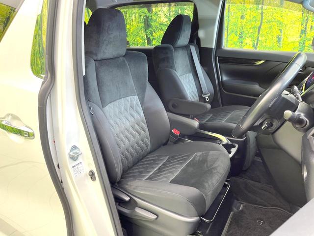 アルファード ２．５Ｓ　Ａパッケージ　禁煙車　ＢＩＧ－Ｘ１１型ナビ　フリップダウン　セーフティセンス　両側電動スライドドア　ＢＳＭ　デジタルミラー　バックカメラ　レーダークルーズ　ＥＴＣ　ドラレコ　オートマチックハイビーム（8枚目）