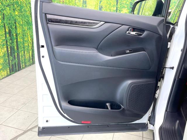 アルファード ２．５Ｓ　Ａパッケージ　禁煙車　ＢＩＧ－Ｘ１１型ナビ　フリップダウン　セーフティセンス　両側電動スライドドア　ＢＳＭ　デジタルミラー　バックカメラ　レーダークルーズ　ＥＴＣ　ドラレコ　オートマチックハイビーム（37枚目）