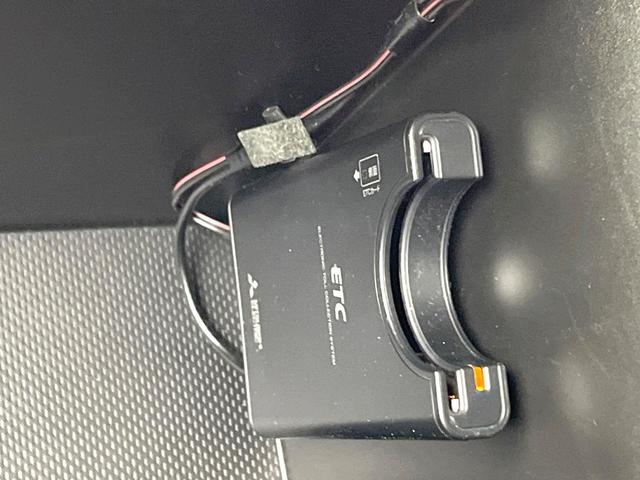 アルファード ２．５Ｓ　Ａパッケージ　禁煙車　ＢＩＧ－Ｘ１１型ナビ　フリップダウン　セーフティセンス　両側電動スライドドア　ＢＳＭ　デジタルミラー　バックカメラ　レーダークルーズ　ＥＴＣ　ドラレコ　オートマチックハイビーム（52枚目）