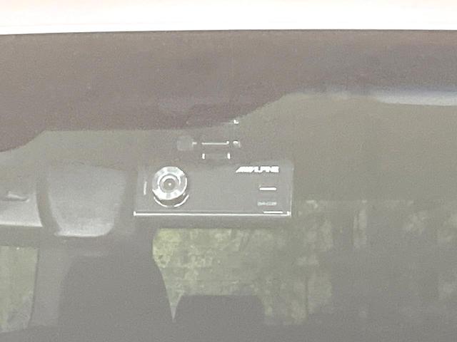 アルファード ２．５Ｓ　Ａパッケージ　禁煙車　ＢＩＧ－Ｘ１１型ナビ　フリップダウン　セーフティセンス　両側電動スライドドア　ＢＳＭ　デジタルミラー　バックカメラ　レーダークルーズ　ＥＴＣ　ドラレコ　オートマチックハイビーム（54枚目）