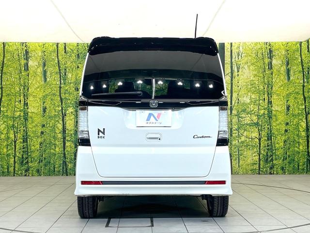 Ｎ－ＢＯＸカスタム ２トーンカラースタイル　Ｇ・ターボＡパッケージ　禁煙車　純正ディスプレイオーディオ　シティブレーキ　バックモニター　ブラックルーフ　両側パワスラ　クルコン　スマートキー　パドルシフト　オートエアコン　ＨＩＤヘッド　オートライト　シートリフター（15枚目）