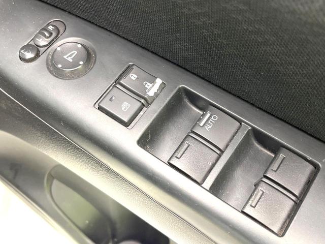 Ｎ－ＢＯＸカスタム ２トーンカラースタイル　Ｇ・ターボＡパッケージ　禁煙車　純正ディスプレイオーディオ　シティブレーキ　バックモニター　ブラックルーフ　両側パワスラ　クルコン　スマートキー　パドルシフト　オートエアコン　ＨＩＤヘッド　オートライト　シートリフター（47枚目）