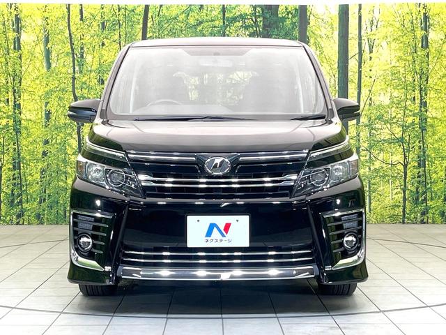 ヴォクシー ＺＳ　禁煙車　ＢＩＧＸ１０型ナビ　フリップダウンモニター　両側パワスラ　バックモニター　リアオートエアコン　オートエアコン　ＥＴＣ　スマートキー　オートライト　ＬＥＤヘッド　サンシェード　シートリフター（15枚目）