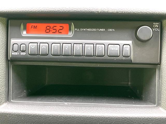 NV350キャラバンワゴン DX 禁煙車 純正オーディオ 電動サイドステップ リモコンキー ヘッドライトレベライザー 10人乗り リアクーラー リアヒーター(3枚目)