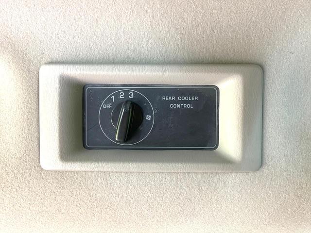 NV350キャラバンワゴン DX 禁煙車 純正オーディオ 電動サイドステップ リモコンキー ヘッドライトレベライザー 10人乗り リアクーラー リアヒーター(7枚目)