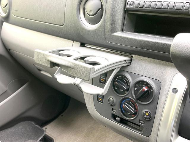 NV350キャラバンワゴン DX 禁煙車 純正オーディオ 電動サイドステップ リモコンキー ヘッドライトレベライザー 10人乗り リアクーラー リアヒーター(38枚目)