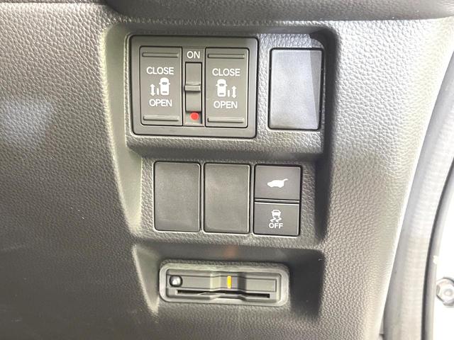 ステップワゴン e:HEVスパーダ プレミアムライン 禁煙車 純正11型ナビ 全方位モニター 後席モニター ホンダセンシング レーダークルーズ 両側パワスラ BSM パワーバックドア ETC シートヒーター ドラレコ オートエアコン リアオートエアコン(29枚目)
