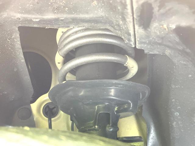 Ｎ－ＯＮＥ ＲＳ　禁煙車　純正ナビ　バックモニター　無限エアロ　ホンダセンシング　レーダークルーズ　ＭＴ車　ツートンカラー　ＲＡＹＳアルミ　ダウンサス　ＥＴＣ　ドラレコ　シートヒーター　オートエアコン　スマートキー（21枚目）