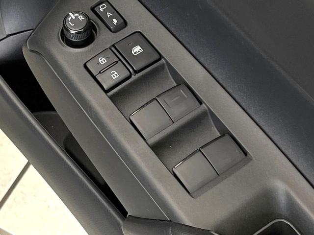 アクア X 禁煙車 ナビ付DA バックカメラ セーフティセンス レーダークルーズ ETC スマートキー オートエアコン オートライト LEDヘッドライト 100V電源(52枚目)