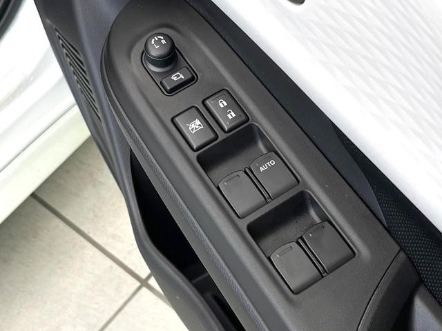 スイフト ハイブリッドMZ 登録済未使用車 純正9型ナビ 全方位モニター セーフティサポート BSM パドルシフト アダプティブクルーズ シートヒーター コーナーセンサー LEDヘッドライト LEDフォグライト(59枚目)