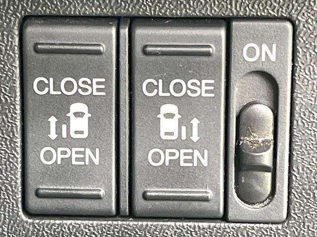 ステップワゴンスパーダ スパーダハイブリッド　Ｇ　ホンダセンシング　禁煙車　純正９型ナビ　バックカメラ　フリップダウン　両側電動スライドドア　アダプティブクルーズ　コーナーセンサー　オートエアコン　ＬＥＤヘッドライト　ＬＥＤフォグライト　スマートキー（6枚目）