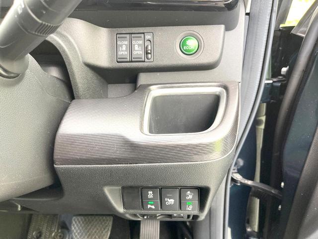 ステップワゴンスパーダ スパーダハイブリッド　Ｇ　ホンダセンシング　禁煙車　純正９型ナビ　バックカメラ　フリップダウン　両側電動スライドドア　アダプティブクルーズ　コーナーセンサー　オートエアコン　ＬＥＤヘッドライト　ＬＥＤフォグライト　スマートキー（46枚目）