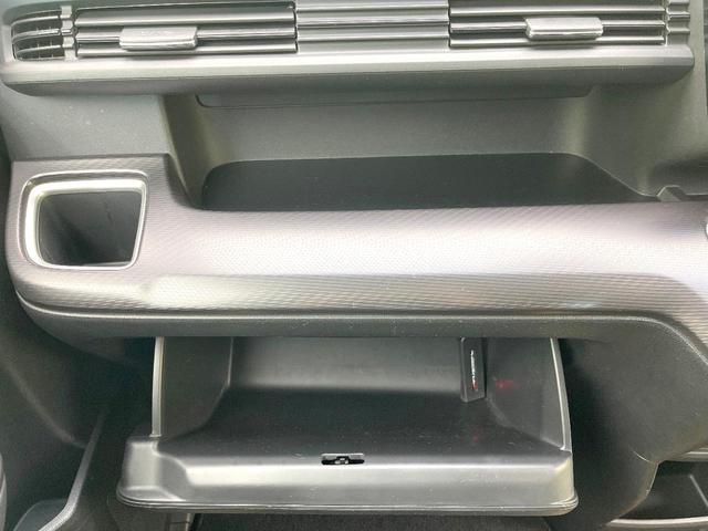 ステップワゴンスパーダ スパーダハイブリッド　Ｇ　ホンダセンシング　禁煙車　純正９型ナビ　バックカメラ　フリップダウン　両側電動スライドドア　アダプティブクルーズ　コーナーセンサー　オートエアコン　ＬＥＤヘッドライト　ＬＥＤフォグライト　スマートキー（48枚目）