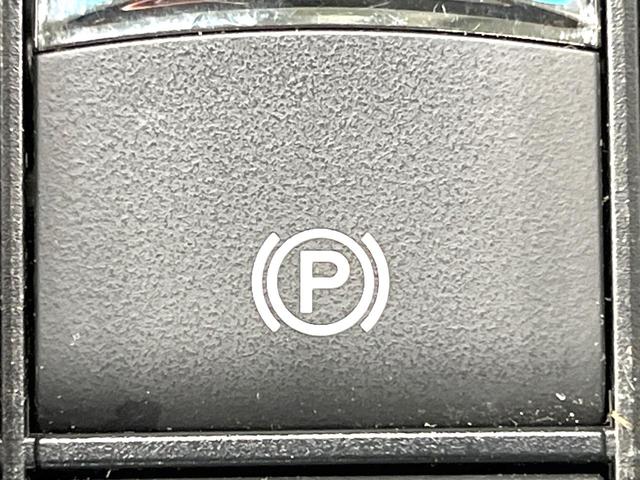 ステップワゴンスパーダ スパーダハイブリッド　Ｇ　ホンダセンシング　禁煙車　純正９型ナビ　バックカメラ　フリップダウン　両側電動スライドドア　アダプティブクルーズ　コーナーセンサー　オートエアコン　ＬＥＤヘッドライト　ＬＥＤフォグライト　スマートキー（60枚目）