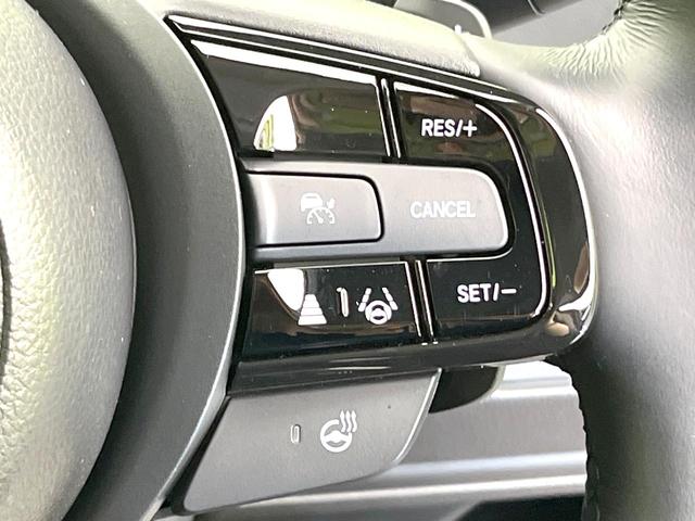 ヴェゼル e:HEV Z 禁煙車 ホンダコネクトディスプレイ 全周囲カメラ パワーバックドア ホンダセンシング アダプティブクルーズ パドルシフト シートヒーター スマートキー ドラレコ Bluetooth(29枚目)