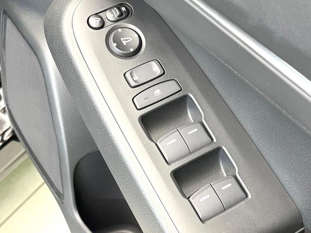 ヴェゼル e:HEV Z 禁煙車 ホンダコネクトディスプレイ 全周囲カメラ パワーバックドア ホンダセンシング アダプティブクルーズ パドルシフト シートヒーター スマートキー ドラレコ Bluetooth(66枚目)