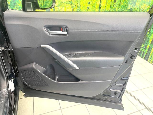 カローラクロス ハイブリッド Z バックカメラ 衝突被害軽減システム レーダークルーズ 禁煙車 ハーフレザーシート パワーシート コーナーセンサー スマートキー LEDヘッド ビルトインETC オートハイビーム オートライト(41枚目)