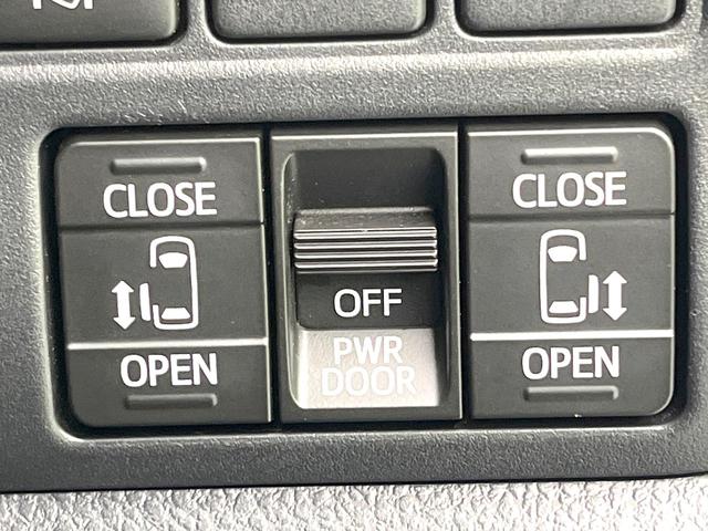 ヴォクシー ＺＳ　煌　純正１０型ナビ　両側電動スライドドア　セーフティセンス　バックカメラ　クルーズコントロール　ＥＴＣ　ドラレコ　スマートキー　デュアルオートエアコン　オートライト　ＬＥＤヘッドライト　フォグライト（5枚目）