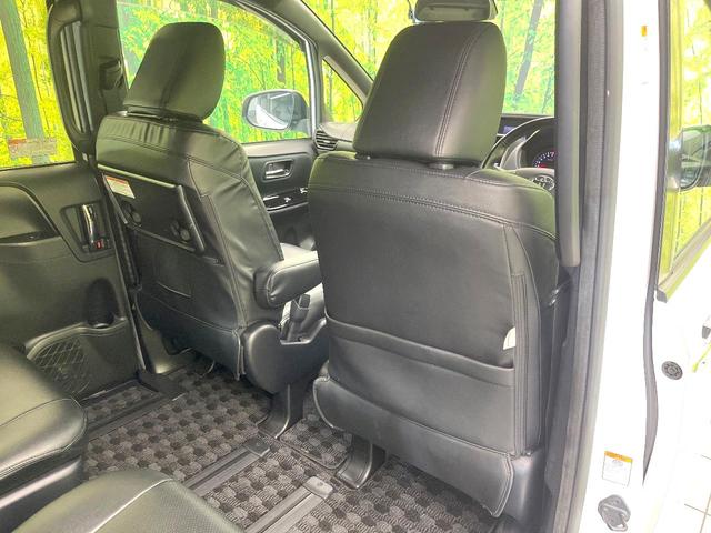ヴォクシー ＺＳ　煌　純正１０型ナビ　両側電動スライドドア　セーフティセンス　バックカメラ　クルーズコントロール　ＥＴＣ　ドラレコ　スマートキー　デュアルオートエアコン　オートライト　ＬＥＤヘッドライト　フォグライト（44枚目）