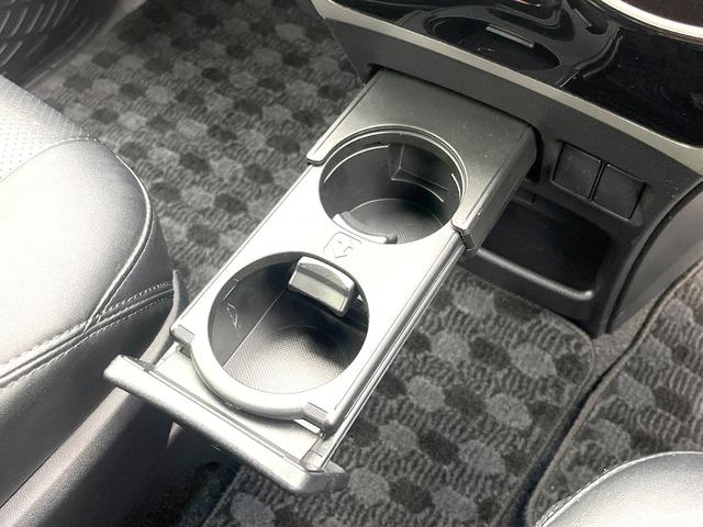 ヴォクシー ＺＳ　煌　純正１０型ナビ　両側電動スライドドア　セーフティセンス　バックカメラ　クルーズコントロール　ＥＴＣ　ドラレコ　スマートキー　デュアルオートエアコン　オートライト　ＬＥＤヘッドライト　フォグライト（48枚目）