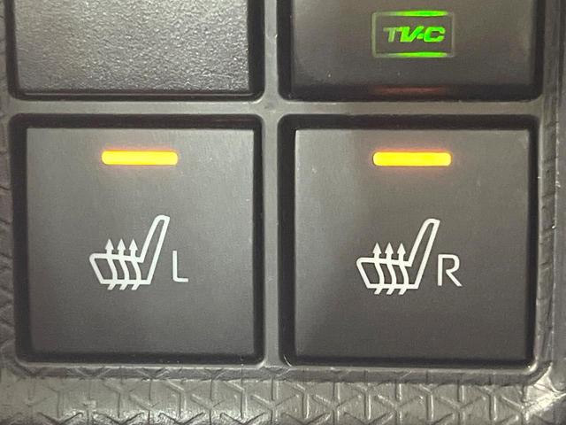 タント カスタムＲＳスタイルセレクション　福祉車両　禁煙車　純正ナビ　バックカメラ　両側電動スライドドア　スマートアシスト　シートヒーター　アダプティブクルーズ　ＬＥＤヘッドライト　フォグライト　コーナーセンサー　純正１４インチアルミ（7枚目）