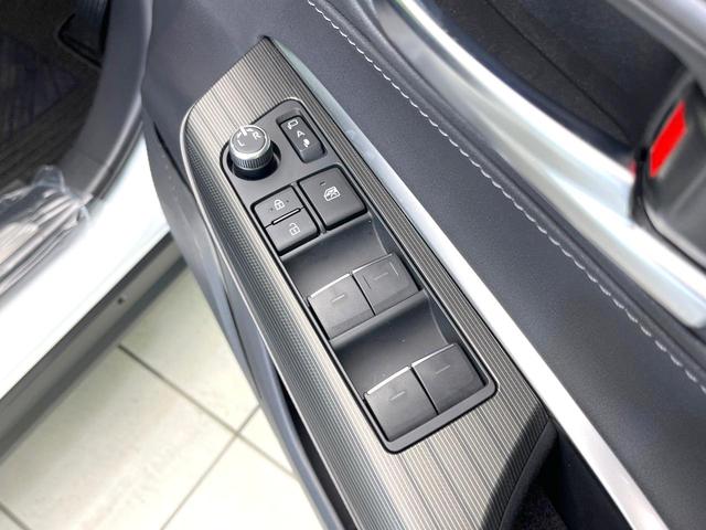 ハリアーハイブリッド Ｇ　禁煙車　純正１２．３型ＤＡ　バックカメラ　セーフティセンス　デジタルミラー　ＢＳＭ　ＬＥＤヘッドライト　パワーバックドア　レーダークルーズ　ＥＴＣ　スマートキー　純正１８インチアルミ（55枚目）