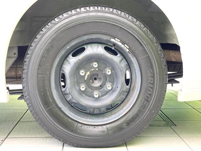 キャラバン ロンググランドプレミアムＧＸ　禁煙車　ベッドキッド　ＢＩＧ－Ｘ１１型ナビ　アラウンドビューモニター　デジタルミラー　エマージェンシーブレーキ　電動スライドドア　スマートキー　ＥＴＣ　オートエアコン　オートライト　ＬＥＤヘッドライト（60枚目）