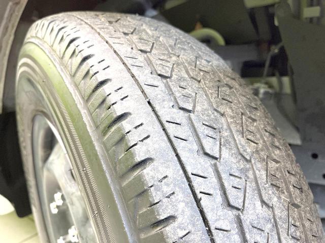 キャラバン ロンググランドプレミアムＧＸ　禁煙車　ベッドキッド　ＢＩＧ－Ｘ１１型ナビ　アラウンドビューモニター　デジタルミラー　エマージェンシーブレーキ　電動スライドドア　スマートキー　ＥＴＣ　オートエアコン　オートライト　ＬＥＤヘッドライト（62枚目）