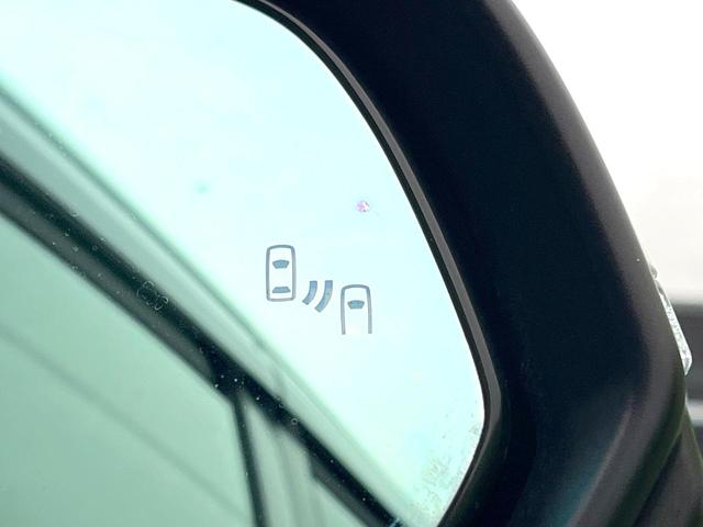 ノア ハイブリッドS-Z 禁煙車 純正10.5型ナビ 全方位モニター セーフティセンス レーダークルーズ BSM ユニバーサルステップ 両側パワスラ DVD/CDデッキ リアオートエアコン オートエアコン シートヒーター(5枚目)