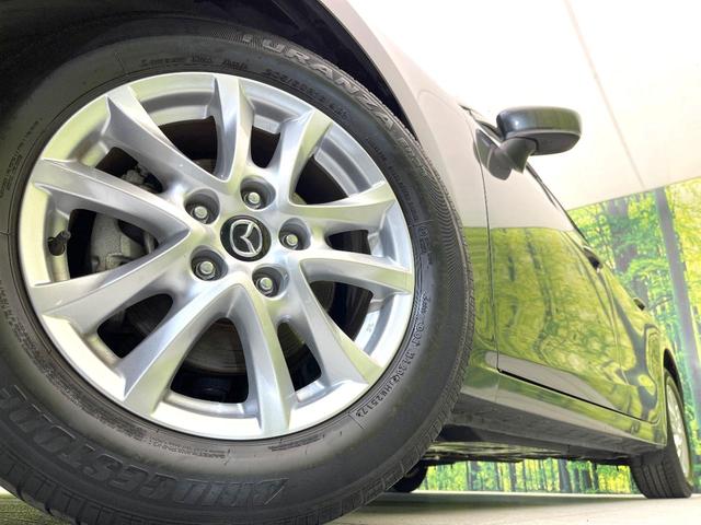 【純正１６インチアルミホイール】外観にマッチした純正アルミホイールを装着しております。各種社外アルミホイールや、スタッドレスタイヤも取扱いしております。是非ご相談ください♪