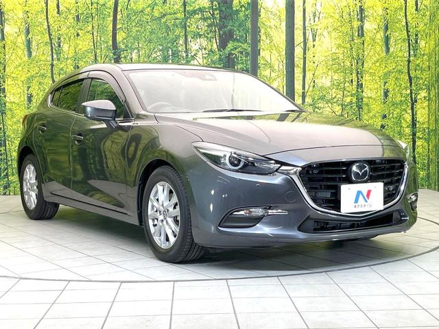 高透明度のガラス皮膜で撥水はもちろん、上質なツヤ・光沢を実現。紫外線や酸性雨から大切な愛車を保護し、色あせ・劣化を防止。「弾スプラッシュコート」、「弾プリミッサコート」からお選びいただけます。