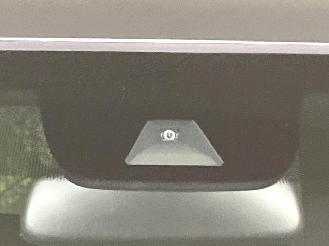 N-WGNカスタム Lホンダセンシング 禁煙車 純正8型ナビ バックモニター ホンダセンシング レーダークルーズ シートヒーター ETC オートエアコン スマートキー LEDヘッド オートライト フォグ シートリフター 電動格納ミラー(5枚目)