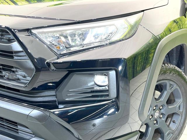 ＲＡＶ４ アドベンチャー　オフロードパッケージＩＩ　禁煙車　純正１０．５型ＤＡ　バックカメラ　セーフティセンス　ＢＳＭ　デジタルミラー　ステアリングヒーター　シートベンチレーション　レーダークルーズ　ＥＴＣ　スマートキー　ＬＥＤヘッドライト（12枚目）