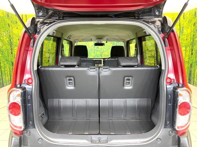 普段のお買い物や通勤、送迎等に十分な荷室スペースを確保しております。セカンドシートを倒すと、大きな荷物の積載も可能です♪