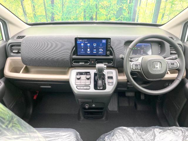 フリード エアー　ＥＸ　登録済未使用車　純正９インチコネクトナビ　バックモニター　ホンダセンシング　レーダークルーズ　両側パワスラ　ＢＳＭ　シートヒーター　オートエアコン　リアクーラー　ＬＥＤヘッド　オートライト（2枚目）