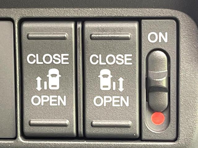 フリード エアー　ＥＸ　登録済未使用車　純正９インチコネクトナビ　バックモニター　ホンダセンシング　レーダークルーズ　両側パワスラ　ＢＳＭ　シートヒーター　オートエアコン　リアクーラー　ＬＥＤヘッド　オートライト（6枚目）