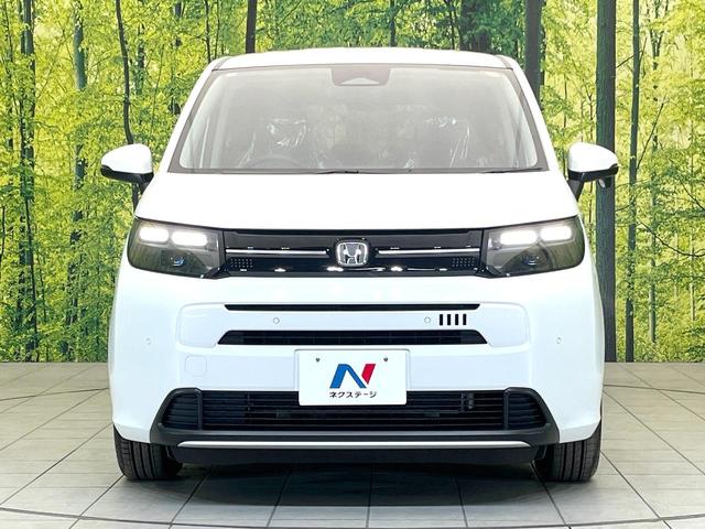 フリード エアー　ＥＸ　登録済未使用車　純正９インチコネクトナビ　バックモニター　ホンダセンシング　レーダークルーズ　両側パワスラ　ＢＳＭ　シートヒーター　オートエアコン　リアクーラー　ＬＥＤヘッド　オートライト（15枚目）