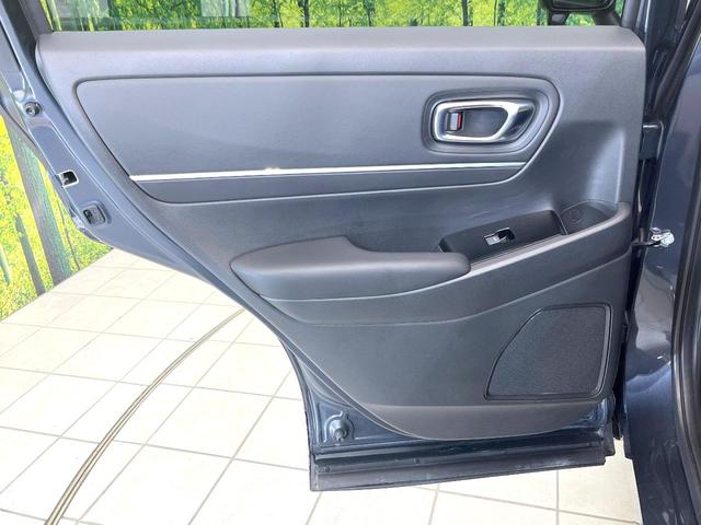 ヴェゼル e:HEV Z 禁煙車 純正9型ナビ バックモニター ホンダセンシング レーダークルーズ BSM ステアリングヒーター パワーバックドア ワイヤレス充電 LEDヘッド ETC ドラレコ シートヒーター スマートキー(39枚目)