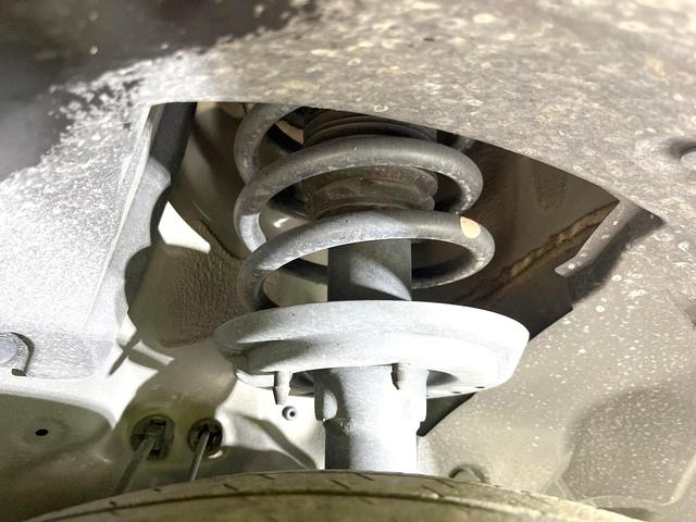 ヴェゼル e:HEV Z 禁煙車 純正9型ナビ バックモニター ホンダセンシング レーダークルーズ BSM ステアリングヒーター パワーバックドア ワイヤレス充電 LEDヘッド ETC ドラレコ シートヒーター スマートキー(60枚目)