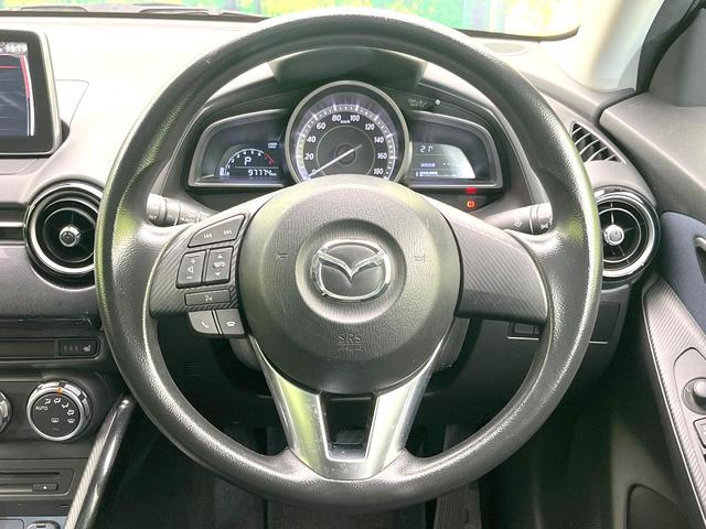 デミオ 13S 禁煙車 4WD 純正ナビ バックモニター スマートブレーキ ドラレコ ETC シートヒーター LEDヘッド オートライト オートエアコン 電動格納ミラー CD/DVD/地デジ シートリフター(11枚目)