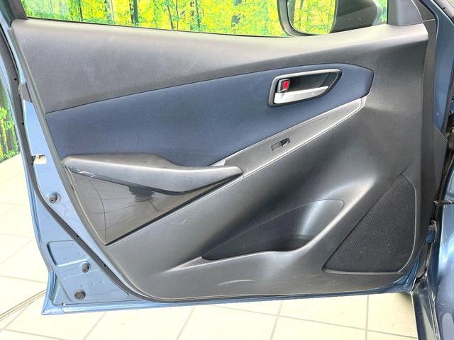 デミオ 13S 禁煙車 4WD 純正ナビ バックモニター スマートブレーキ ドラレコ ETC シートヒーター LEDヘッド オートライト オートエアコン 電動格納ミラー CD/DVD/地デジ シートリフター(35枚目)