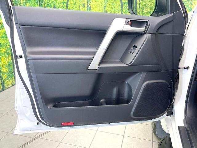 ランドクルーザープラド TX Lパッケージ マットブラックエディション 禁煙車 純正9型ナビ サンルーフ セーフティセンス レーダークルーズ シートヒーター ベンチレーション ブラック内装 パワーシート ブラックルーフレール LEDヘッド オートライト ETC(38枚目)