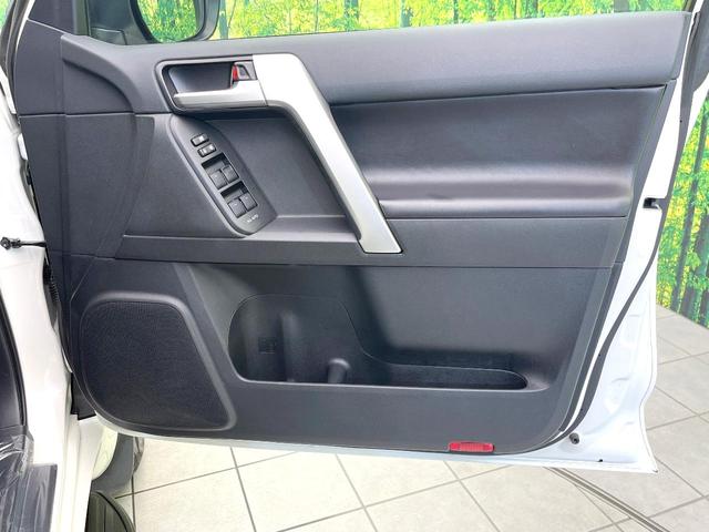 ランドクルーザープラド TX Lパッケージ マットブラックエディション 禁煙車 純正9型ナビ サンルーフ セーフティセンス レーダークルーズ シートヒーター ベンチレーション ブラック内装 パワーシート ブラックルーフレール LEDヘッド オートライト ETC(39枚目)