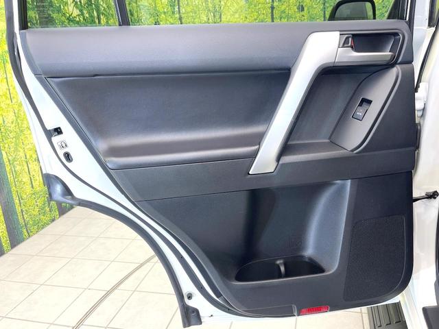 ランドクルーザープラド TX Lパッケージ マットブラックエディション 禁煙車 純正9型ナビ サンルーフ セーフティセンス レーダークルーズ シートヒーター ベンチレーション ブラック内装 パワーシート ブラックルーフレール LEDヘッド オートライト ETC(40枚目)