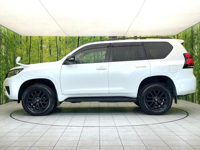 ランドクルーザープラド TX Lパッケージ マットブラックエディション 禁煙車 純正9型ナビ サンルーフ セーフティセンス レーダークルーズ シートヒーター ベンチレーション ブラック内装 パワーシート ブラックルーフレール LEDヘッド オートライト ETC(61枚目)