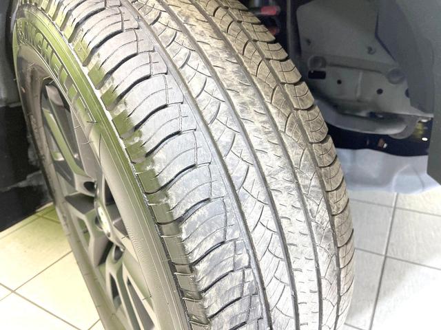 ランドクルーザープラド TX Lパッケージ マットブラックエディション 禁煙車 純正9型ナビ サンルーフ セーフティセンス レーダークルーズ シートヒーター ベンチレーション ブラック内装 パワーシート ブラックルーフレール LEDヘッド オートライト ETC(64枚目)